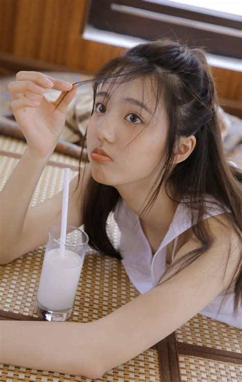 东航失事飞机三名飞行员职务公布